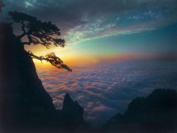 庐山晚霞